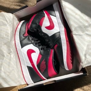 SALE JORDAN 1 ‼️